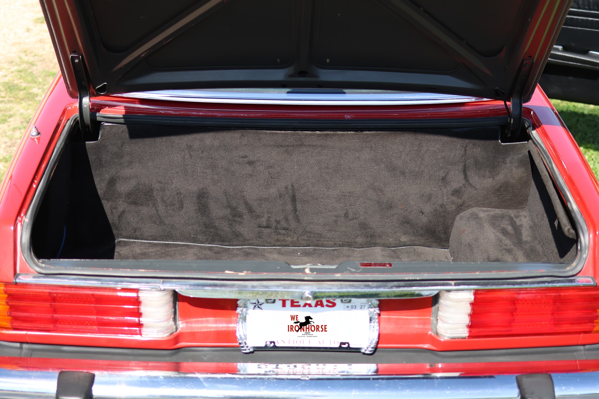 1987 Mercedes-Benz 560SL