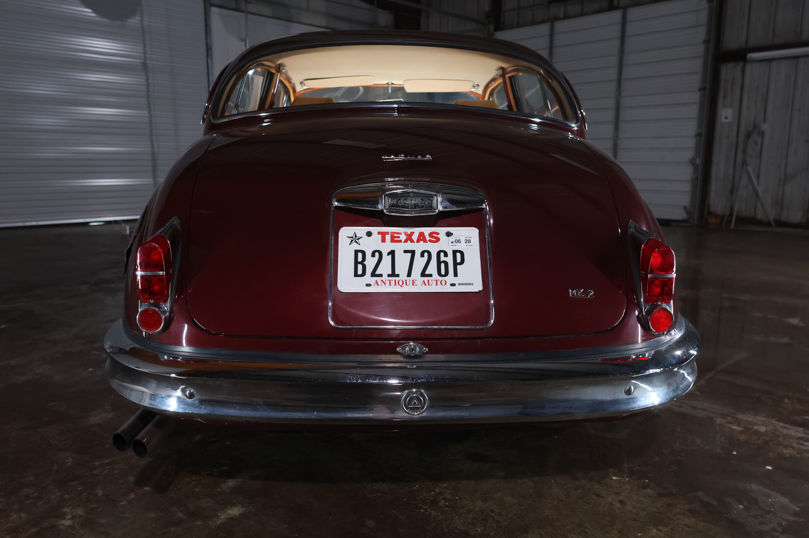 
								1967 Jaguar Mark II full									