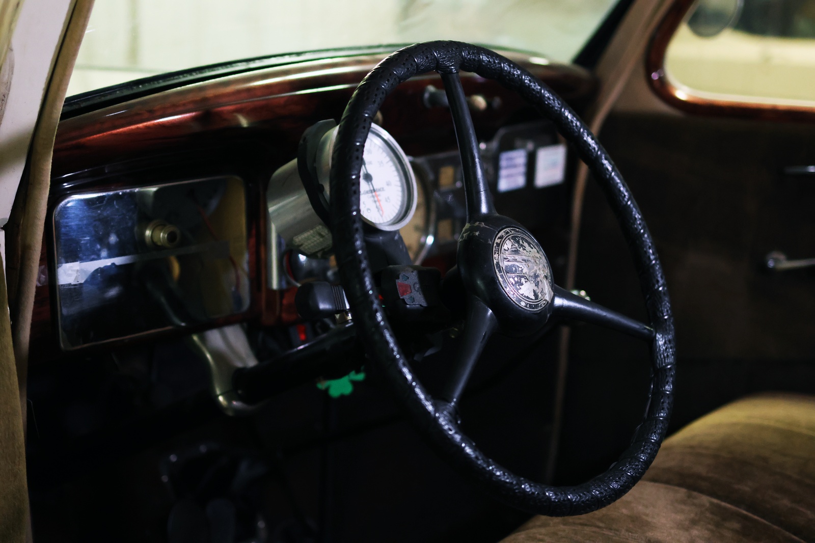 
								1936 Dodge Coupe full									