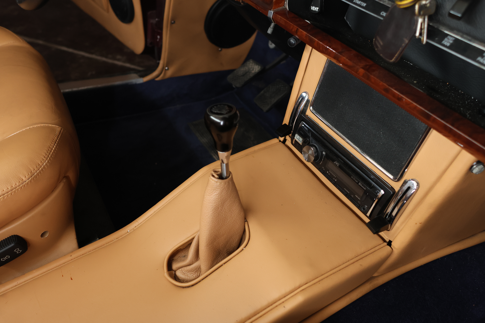 
								1967 Jaguar Mark II full									