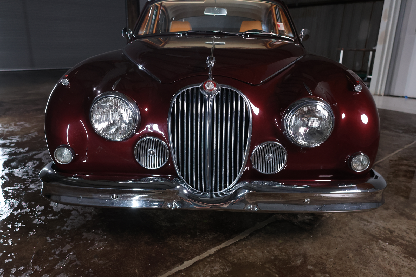 
								1967 Jaguar Mark II full									