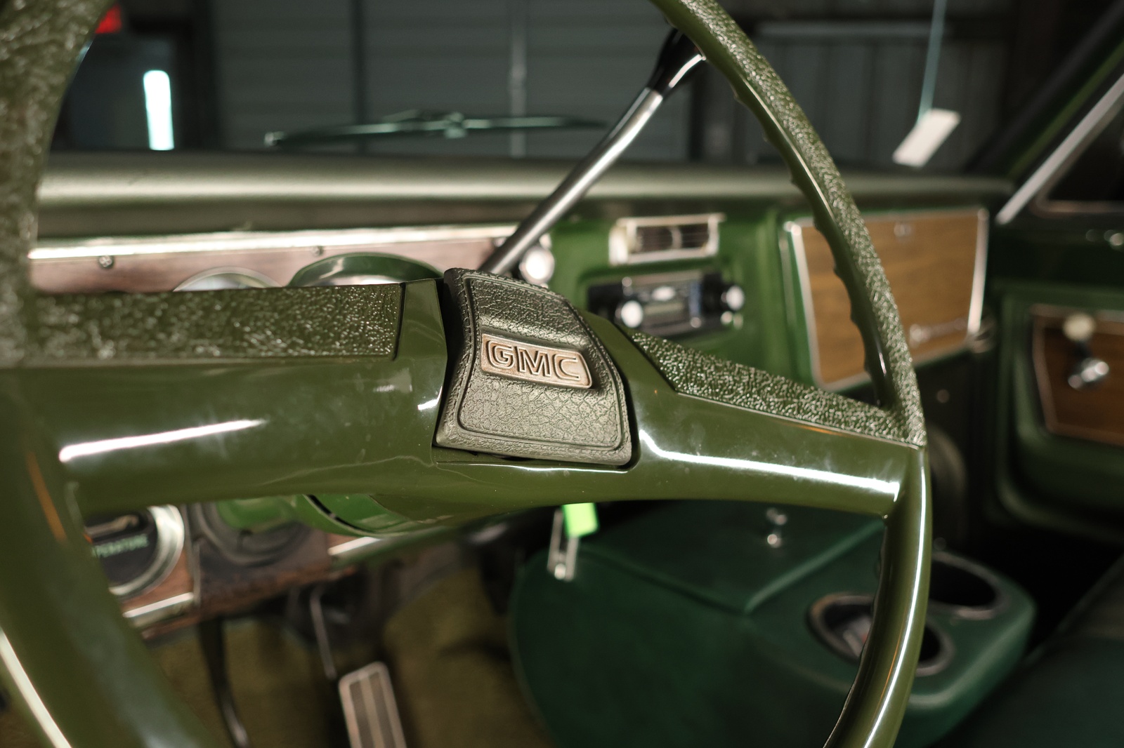 
								1972 GMC Sierra Grande full									