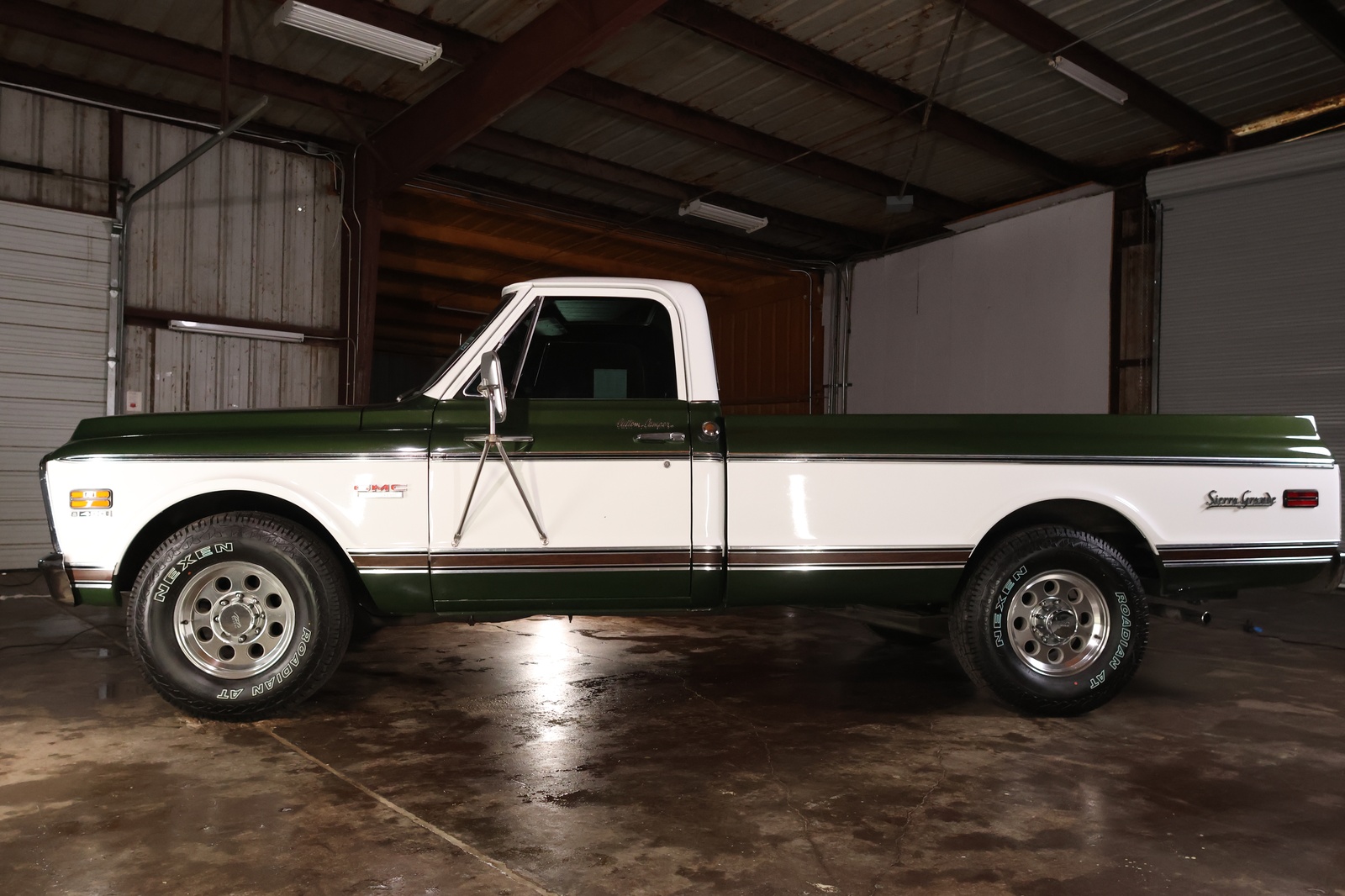 
								1972 GMC Sierra Grande full									