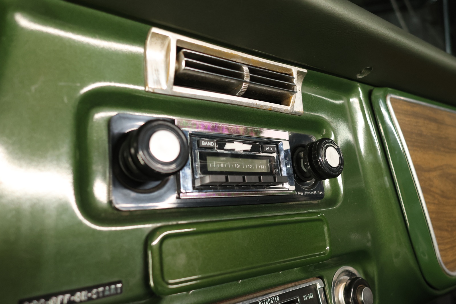 
								1972 GMC Sierra Grande full									