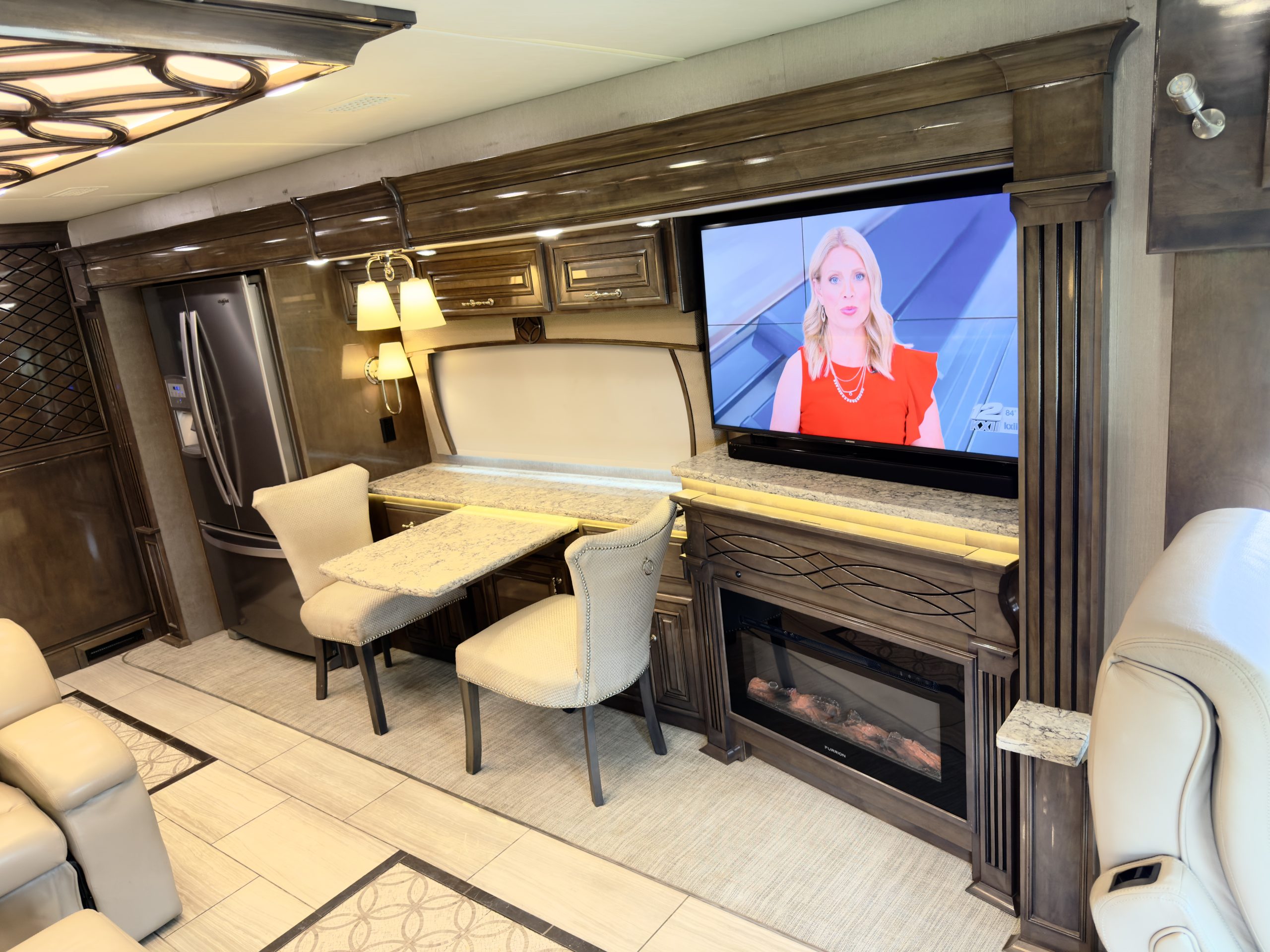 
								2019 Entegra Cornerstone 45B full									
