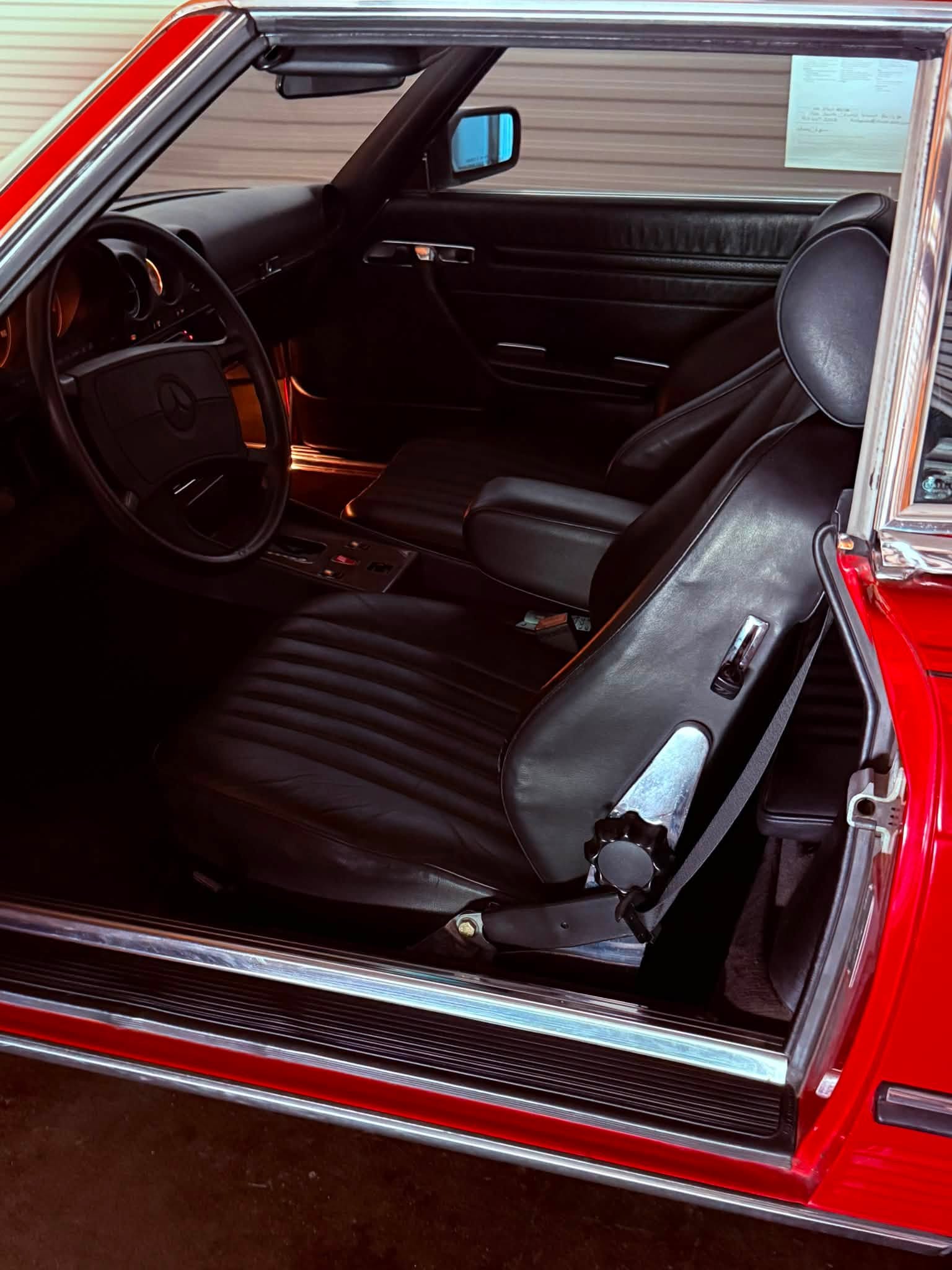 1987 Mercedes-Benz 560SL