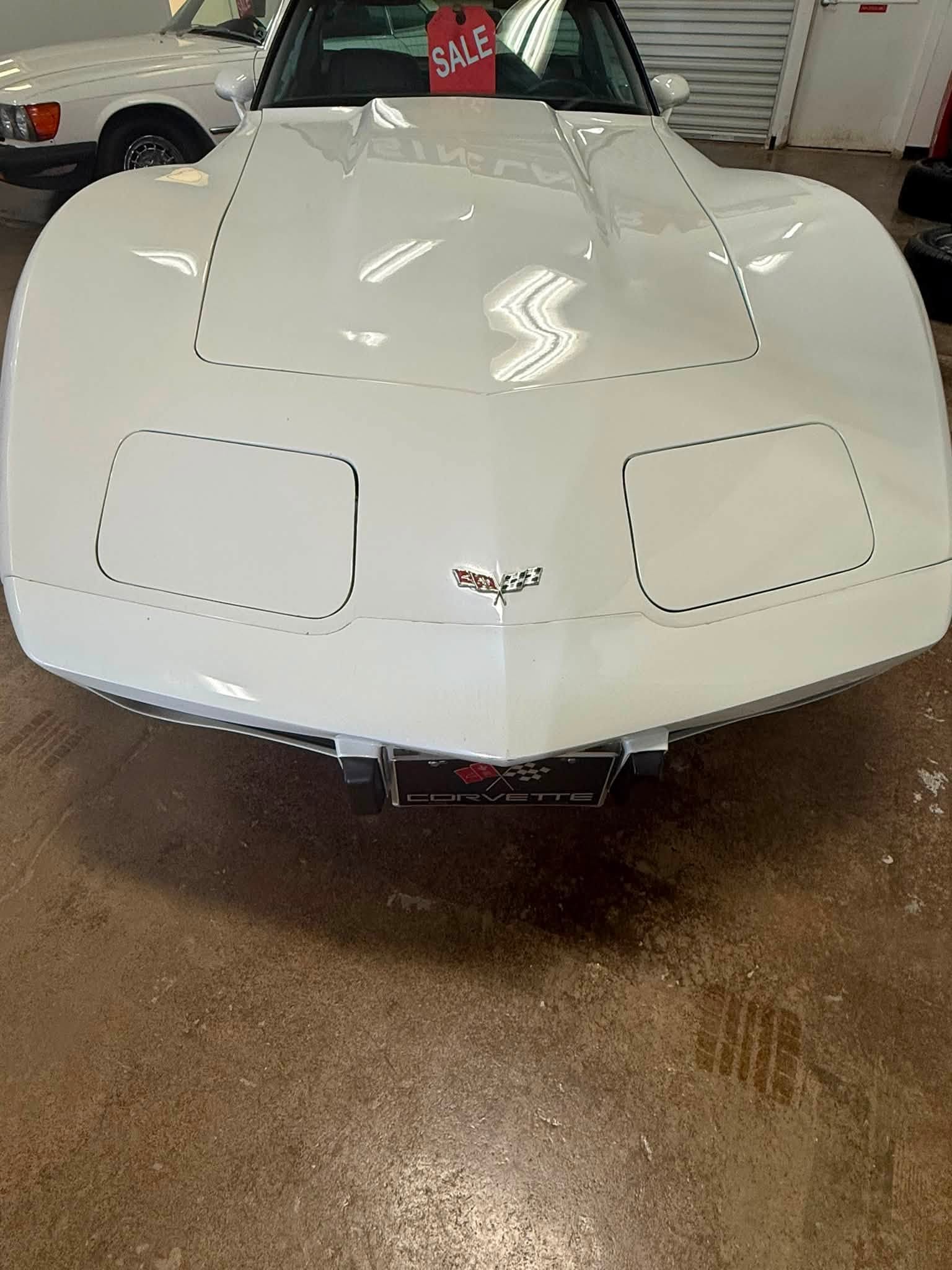
								1979 Corvette full									